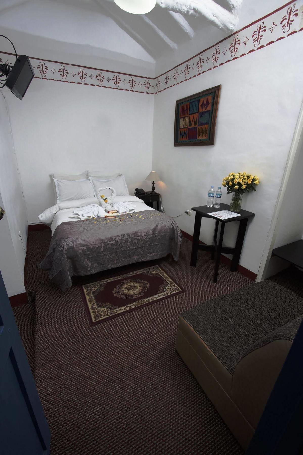 Hostal Inti Wasi Plaza De Armas Cusco Luaran gambar