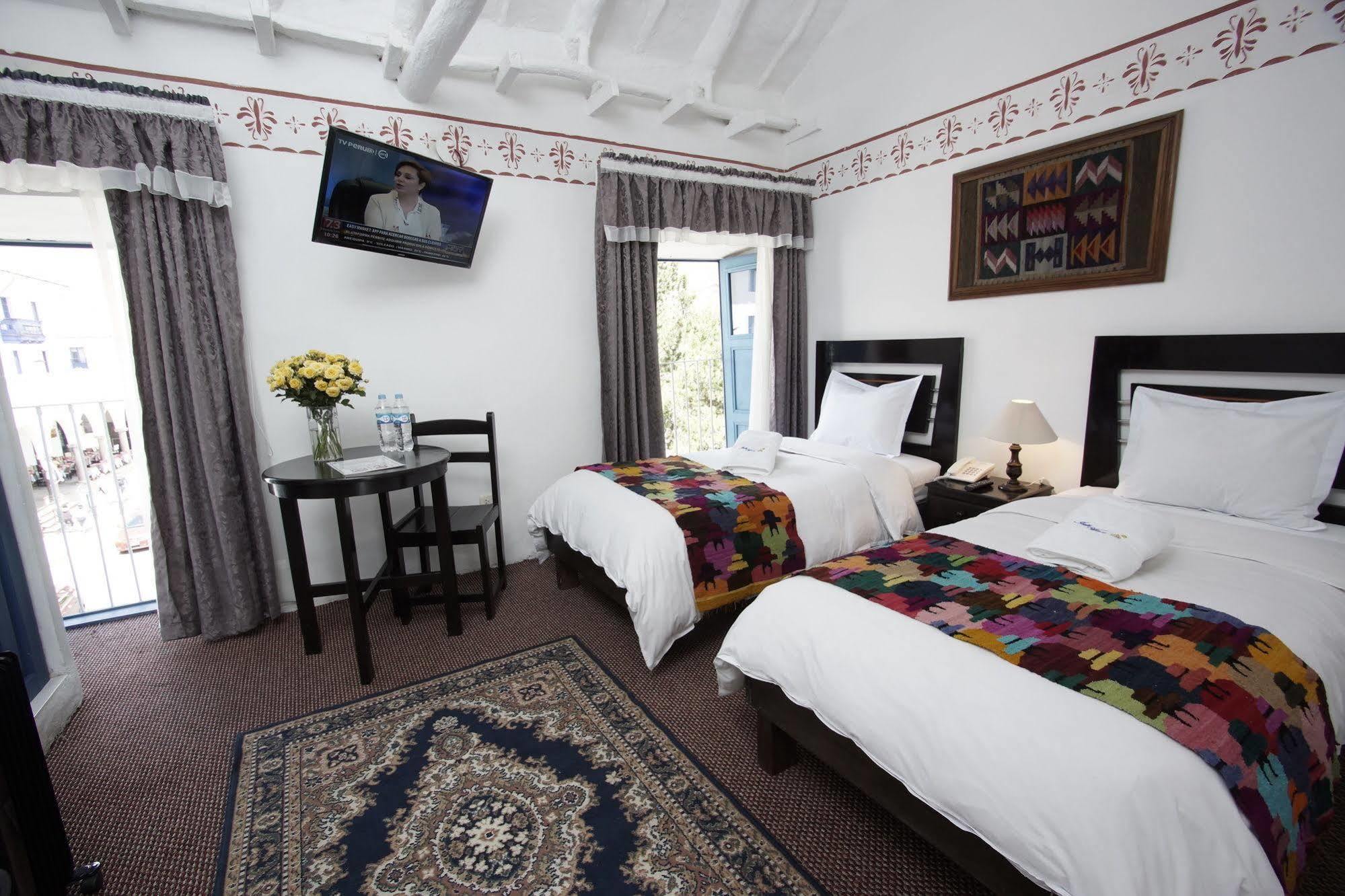 Hostal Inti Wasi Plaza De Armas Cusco Luaran gambar